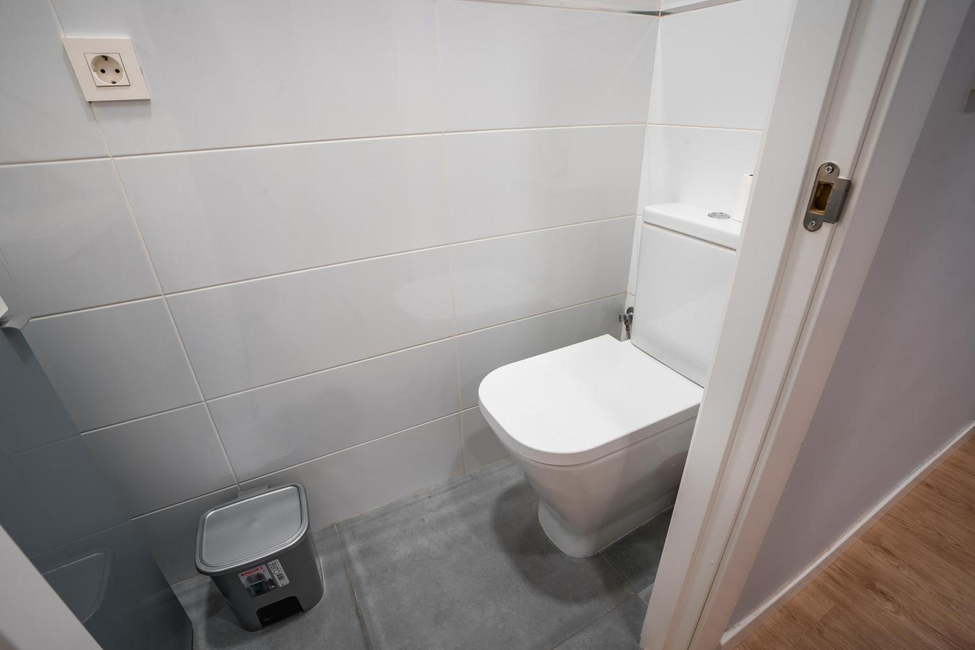 Qh Estacion De Tren Apartment Гранада Екстериор снимка